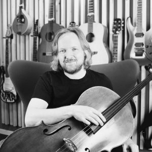 Kjell Magne Robak | Stringville studio